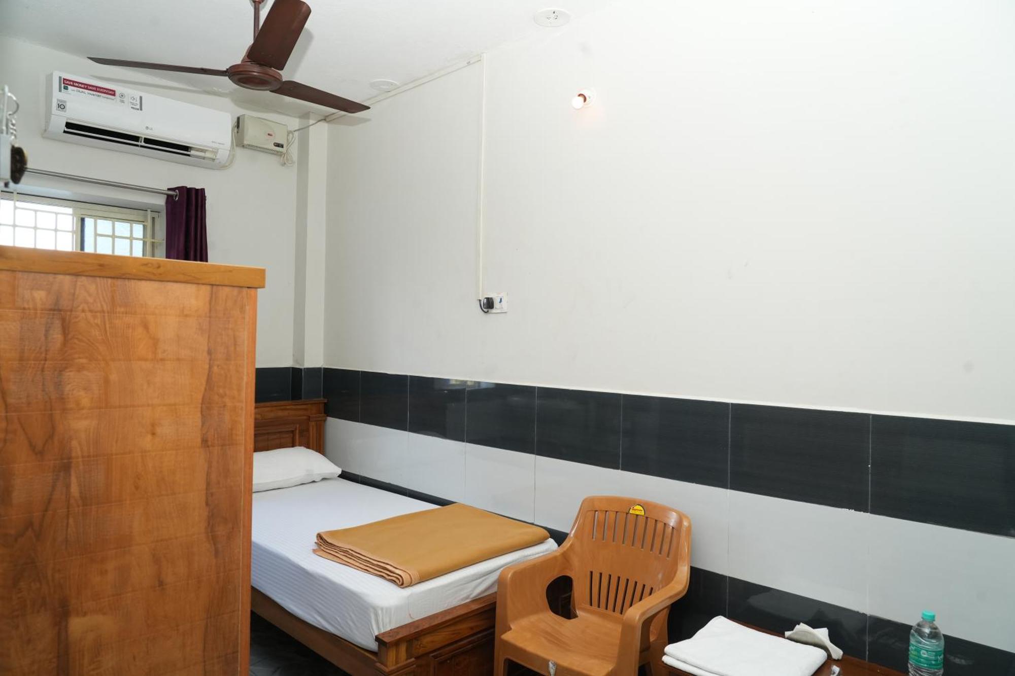 Rajali Residency Otel Kulithalai Dış mekan fotoğraf